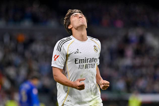 May 14, 2026, Madrid, Madrid, Spain: GONZALO GARCIA of Real Madrid CF Celebrating the first goal of the game, touching his jersey, and thanking his teammates during the match corresponding to the thirty-six round of the 2025 26 First Division National League Championship between REAL MADRID C.F. Vs REAL OVIEDO, played at the Bernabeu Stadium on May 14, 2026, in Madrid, Spain. Madrid Spain - ZUMAc312 20260514_zsp_c312_054 Copyright: xOscarxManuelxSanchezx