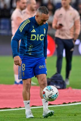May 15, 2026, Madrid, Madrid, Spain: CAZORLA SANTI of Real Oviedo during the match corresponding to the thirty-six round of the 2025 26 First Division National League Championship between REAL MADRID C.F. Vs REAL OVIEDO, played at the Bernabeu Stadium on May 14, 2026, in Madrid, Spain. Madrid Spain - ZUMAc312 20260515_zsp_c312_088 Copyright: xOscarxManuelxSanchezx
