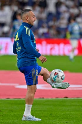 May 15, 2026, Madrid, Madrid, Spain: CAZORLA SANTI of Real Oviedo during the match corresponding to the thirty-six round of the 2025 26 First Division National League Championship between REAL MADRID C.F. Vs REAL OVIEDO, played at the Bernabeu Stadium on May 14, 2026, in Madrid, Spain. Madrid Spain - ZUMAc312 20260515_zsp_c312_096 Copyright: xOscarxManuelxSanchezx