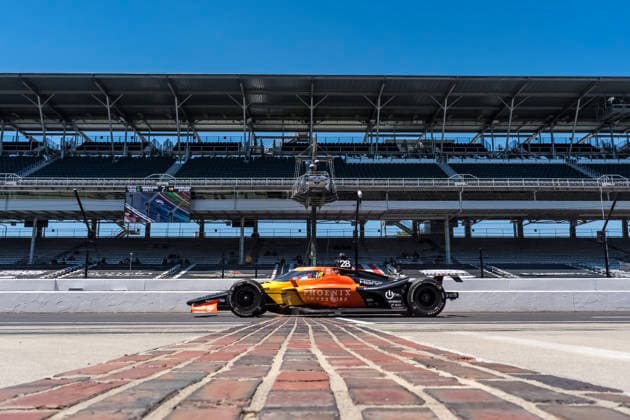 May 14, 2026, Speedway, In, USA: NTT IndyCar, Indy Car, IRL, USA SERIES driver, MARCUS ERICSSON (28) (SWE) of Kumla, Sweden, crosses the yard of bricks during a practice session for the Indianapolis 500 race at the Indianapolis Motor Speedway in SPEEDWAY IN. Speedway USA - ZUMAa161 20260514_aaa_a161_028 Copyright: xWalterxG.xArcexSr.x