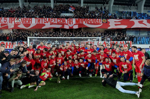 Crvena Zvezda v Vojvodina, Serbian Cup Final 2025 2026 Loznica, Serbia. 13th May, 2026. Crvena Zvezda s players celebrate with supporters during Serbian Cup Final football match between Crvena Zvezda (Red Star) and Vojvodina on May 13. 2026. in Loznica, Serbia. Loznica Serbia Copyright: xPedjaxMilosavljevic STARSPORTx x