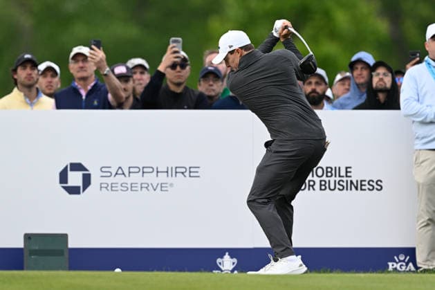 NEWTON SQUARE, PA - MAY 14: Matt Fitzpatrick of England hits the ball during round one of the 2026 PGA, Golf Herren Championship on May 14th, 2026 at Aronimink Golf Club in Newtown Square, PA.(Photo by Terence Lewis Icon Sportswire) GOLF: MAY 14 PGA PGA Championship EDITORIAL USE ONLY Icon260514114