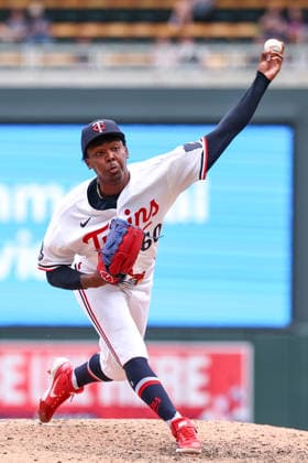 May 14, 2026, Minneapolis, Minnesota, USA: Minnesota Twins pitcher KENDRY ROJAS (60) pitches in the eighth inning during a MLB, Baseball Herren, USA Baseball game between the Miami Marlins and the Minnesota Twins at Target Field in Minneapolis. Minneapolis USA - ZUMAg254 20260514_zsp_g254_043 Copyright: xStevenxGarciax
