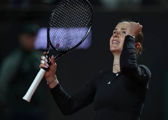 (260515) -- ROME, May 15, 2026 -- Elina Svitolina of Ukraine celebrates after winning the women s singles semifinal match between Elina Svitolina of Ukraine and Iga Swiatek of Poland at the WTA, Tennis Damen Italian Open in Rome, Italy, May 14, 2026. ) (SP)ITALY-ROME-TENNIS-WTA-ITALIAN OPEN-ELINA SVITOLINA VS IGA SWIATEK LixJing 