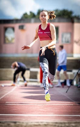7. Wiesbadener Sprungmeeting - WI JUMP!; Wiesbaden, 14.05.2026 Lea Henning (LG Seligenstadt) im Dreisprung; 7. Wiesbadener Sprungmeeting - WI JUMP! am 14.05.2026 im Helmut-Schön-Sportpark in Wiesbaden (Hessen). Copyright: xBEAUTIFULxSPORTS R.xSchmittx