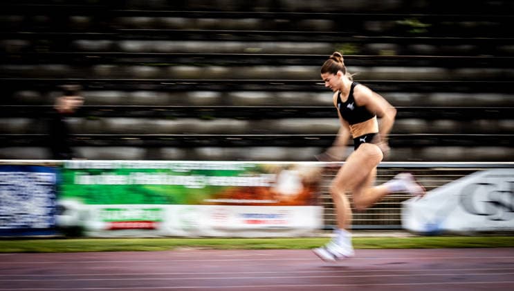 7. Wiesbadener Sprungmeeting - WI JUMP!; Wiesbaden, 14.05.2026 Mai-Brit Vaupel (MTG Mannheim) im Weitsprung; 7. Wiesbadener Sprungmeeting - WI JUMP! am 14.05.2026 im Helmut-Schön-Sportpark in Wiesbaden (Hessen). Copyright: xBEAUTIFULxSPORTS R.xSchmittx
