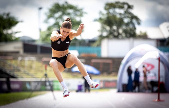 7. Wiesbadener Sprungmeeting - WI JUMP!; Wiesbaden, 14.05.2026 Mai-Brit Vaupel (MTG Mannheim) im Weitsprung; 7. Wiesbadener Sprungmeeting - WI JUMP! am 14.05.2026 im Helmut-Schön-Sportpark in Wiesbaden (Hessen). Copyright: xBEAUTIFULxSPORTS R.xSchmittx