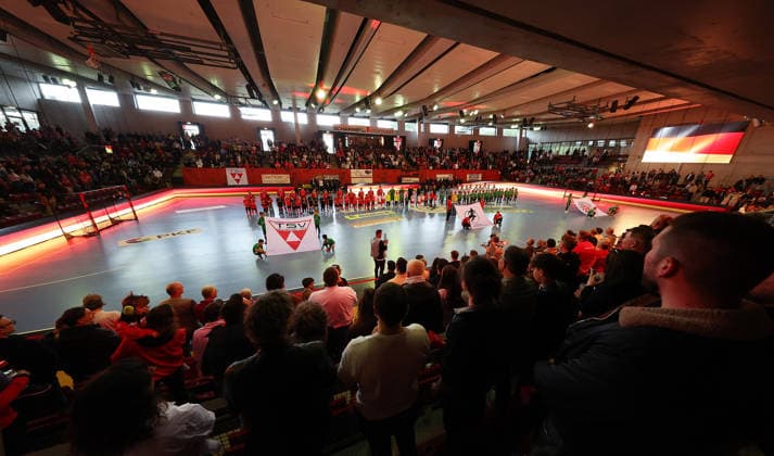 Stuttgart , Futsal Bundesliga Finale Deutsche Meisterschaft Spiel 2 , TSV Weilimdorf vs. HOT 05 Futsal , Übersicht Scharrena