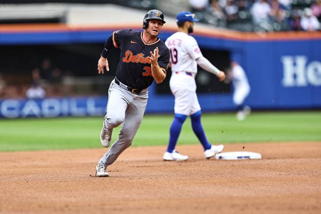 MLB, Baseball Herren, USA Tigers Vs. Mets Colt Keith 33 of the Detroit Tigers advances to third base during the first inning of the baseball game against the New York Mets at Citi Field in Flushing, New York, on May 14, 2026. Flushing N.Y. United States  Copyright: xGordonxDonovanx originalFilename:donovan-mlbtiger260514_nphkY.jpg