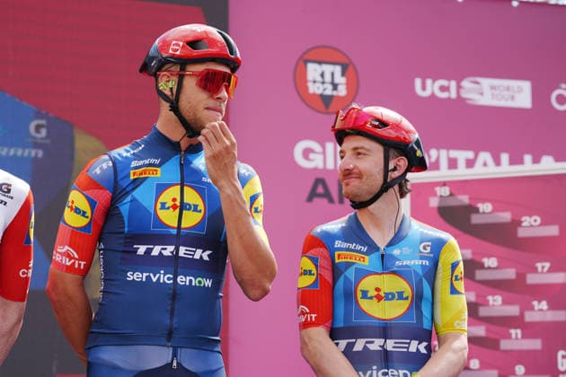 Italy™s Jonathan Milan of Lidl-Trek and Italy™s Simone Consonni of Lidl-Trek during Stage 7 of the Giro d™Italia from Formia to Blockhaus, Italy. Friday May 15, 2026.  Copyright: xMassimoxPaolonex xLaPressex