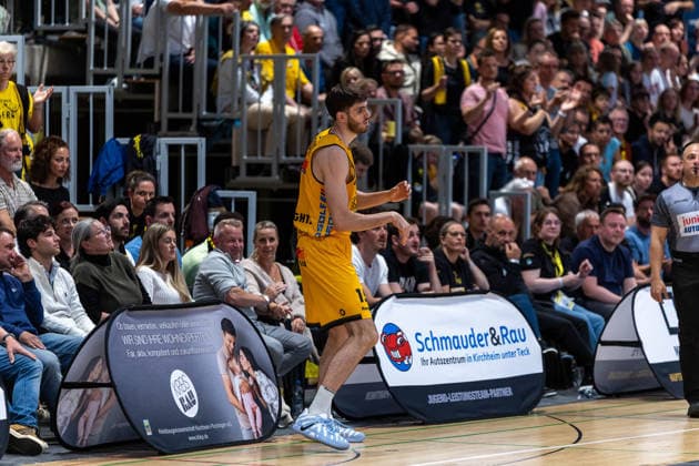 Nil Failenschmid Clavera (Bozic Estriche Knights Kirchheim, 15) GER, Bozic Estriche Knights Kirchheim vs. BG Goettingen, BARMER 2. Basketball Bundesliga, Playoffs Spiel 4, Saison 2025 2026, 14.05.2026 GER, Bozic Estriche Knights Kirchheim vs. BG Goettingen, BARMER 2. Basketball Bundesliga, Playoffs Spiel 4, Saison 2025 2026, 14.05.2026 Goeppingen Copyright: xEibner-Pressefoto NinaxSanderx EP_NSR