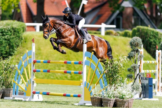 HAMBURG - 95. Deutsches Spring- und Dressur DERBY 2026, HAMBURG - 95. Deutsches Spring- und Dressur DERBY 2026 AUFFARTH Sandra (GER), Conti Final TheurerTrucks 2GO Youngster Tour CSIYH1*: Int. jumping competition in two-phases for 7 & 8year old horses (1.35-1.40 m) Hamburg, Jenischpark, Derby Park Klein Flottbek 15. May 2026 -