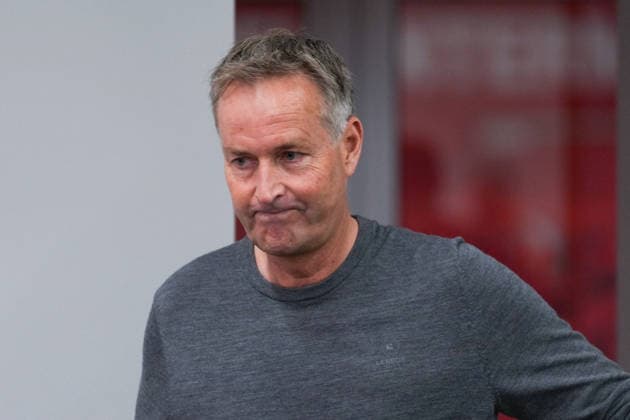 15.05.2026, xydrx, Fußball, Pressekonferenz Bayer 04 Leverkusen, Cheftrainer Kasper Hjulmand betritt den Pressekonferenzraum vor dem Bundesliga Spiel gegen den Hamburger SV in der BayArena, Saison 2025 2026 DFB regulations prohibit any use of photographs as image sequences and or quasi-video. Copyright: HMBxMedia YannisxDreimann