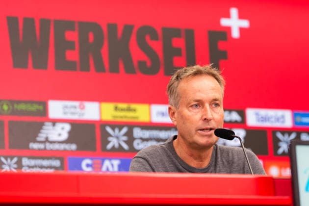 15.05.2026, xydrx, Fußball, Pressekonferenz Bayer 04 Leverkusen mit Cheftrainer Kasper Hjulmand vor dem Bundesliga Spiel gegen den Hamburger SV in der BayArena, Saison 2025 2026 DFB regulations prohibit any use of photographs as image sequences and or quasi-video. Copyright: HMBxMedia YannisxDreimann