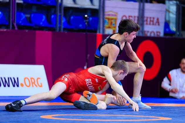 U17, U 17 Wrestling European Championships 48kg FS - Bogdan Sapojnic (GER) df. Ivan Astreika (BLR)