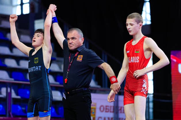 U17, U 17 Wrestling European Championships 48kg FS - Bogdan Sapojnic (GER) df. Ivan Astreika (BLR)