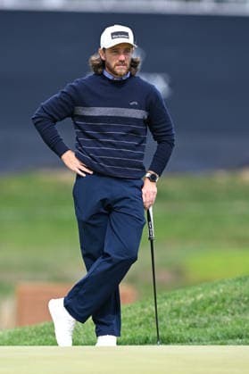 NEWTON SQUARE, PA - MAY 14: Tommy Fleetwood of England looks on during round one of the 2026 PGA, Golf Herren Championship on May 14th, 2026 at Aronimink Golf Club in Newtown Square, PA.(Photo by Terence Lewis Icon Sportswire) GOLF: MAY 14 PGA PGA Championship EDITORIAL USE ONLY Icon260514153