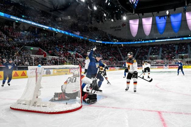 ZURICH, SWITZERLAND - MAY 15: Finland celebrate the first goal of the game during the 2026 IIHF Ice hockey, Eishockey World Championship, WM, Weltmeisterschaft Switzerland game between Finland and Germany at Swiss Life Arena on May 15, 2026 in Zurich, Zurich. Zurich Swiss Life Arena Zurich Switzerland Copyright: xJustPictures.ch AndreaxBrancax jp-en-EuSpIm-JP7_ANB_Fin_Ger_15052026_1313