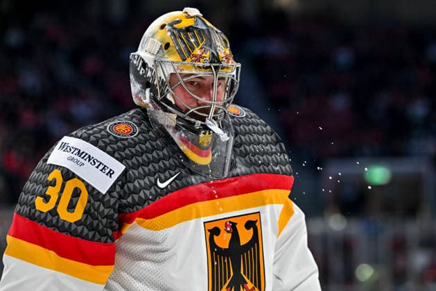 ZURICH, SWITZERLAND - MAY 15: goalkeeper Philipp Grubauer of Germany focus during the 2026 IIHF Ice hockey, Eishockey World Championship, WM, Weltmeisterschaft Switzerland game between Finland and Germany at Swiss Life Arena on May 15, 2026 in Zurich, Zurich. Zurich Swiss Life Arena Zurich Switzerland Copyright: xJustPictures.ch AndreaxBrancax jp-en-EuSpIm-JP7_ANB_Fin_Ger_15052026_7992