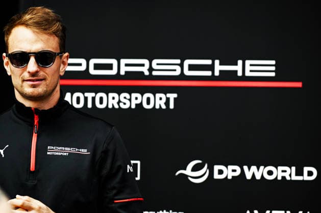 Monaco E-Prix - Previews Driver Nico Muller of the Porsche Formula E Team with car Porsche 99X Electric Gen3 in the pit lane during the ABB FIA Formula E World Championship, WM, Weltmeisterschaft Monaco E-Prix 2026 in Monte Carlo, Monaco, on May 15, 2026. Monte Carlo Monaco  Copyright: xLucaxBarsalix originalFilename:barsali-notitle260515_np3tE.jpg