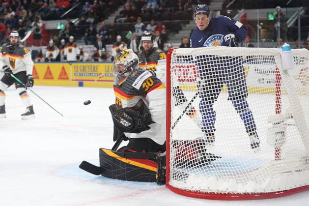 WM 2026 GER - FIN Torwart Philipp Grubauer (GER) 15.05.2026 Swiss Life Arena Zuerich , SCHWEIZ, Herren IIHF World Championship, WM, Weltmeisterschaft Zurich 2026 Gruppe A Deutschland - Finnland Torwart Philipp Grubauer (GER)