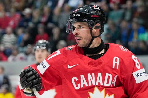FRIBOURG, SWITZERLAND - MAY 15: Sidney Crosby of Canada in action during the 2026 IIHF Ice hockey, Eishockey World Championship, WM, Weltmeisterschaft Switzerland game between Canada and Sweden at BCF Arena on May 15, 2026 in Fribourg, Fribourg. Fribourg BCF Arena Fribourg Switzerland Copyright: xJustPictures.ch JarixPestelaccix jp-en-EuSpIm-JP6_JAR_Canada_Sweden_15May2026_00199