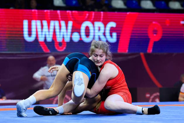 U17, U 17 Wrestling European Championships 53kg WW - Lea Maria Lingscheidt (GER) df. Ruslana Carapetiant (MDA) Samokov Arena Samokov Bulgaria