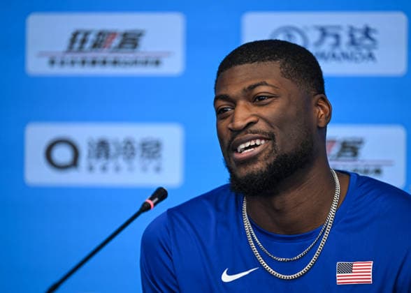 Wanda Diamond League Shanghai Keqiao 2026 - press conference, PK, Pressekonferenz SHAOXING, CHINA - MAY 15: American hurdles star Cordell Tinch speaks at a press conference on the eve of the Yangtze River Delta Athletics Diamond Gala, the Shanghai Keqiao leg and opening meeting of the 2026 Wanda Diamond League circuit, at the China Textile City Sports Center in Keqiao, Shaoxing, Zhejiang province, China, on May 15, 2026. Shanghai China Copyright: xSTRx originalFilename:str-wandadia260515_npSCy.jpg