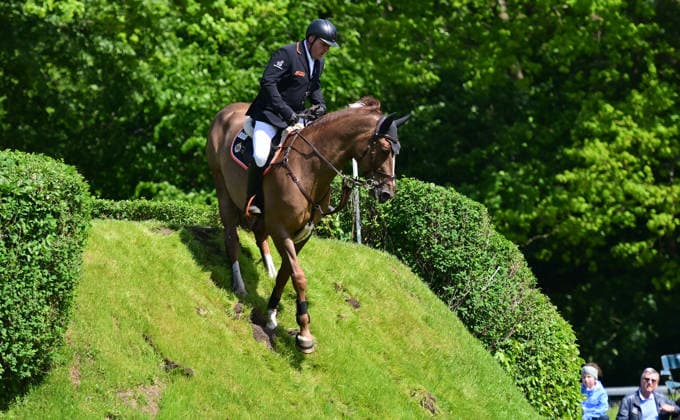 GER; Al Shira aa Deutsches Spring- & Dressur Derby Hamburg 15.05.2026, GER; Al Shira aa Deutsches Spring- & Dressur Derby Hamburg, Preis der Dreame.de - CSI4* Al Shira aa Derby Tour: 2. Qualifikation zum Deutsches Spring-Derby im Bild Max-Hilmar Borchert (GER) auf Camillus 5 am Wall