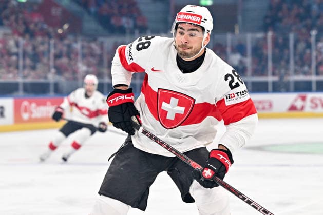 ZURICH, SWITZERLAND - MAY 15: Timo Meier of Switzerland in action during the 2026 IIHF Ice hockey, Eishockey World Championship, WM, Weltmeisterschaft Switzerland game between USA and Switzerland at Swiss Life Arena on May 15, 2026 in Zurich, Zurich. Zurich Swiss Life Arena Zurich Switzerland Copyright: xJustPictures.ch AndreaxBrancax jp-en-EuSpIm-JP7_ANB_US_Sui_15052026_9161