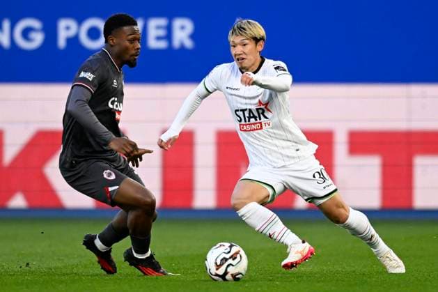 OH Leuven v Royal Antwerp FC - Jupiler Pro League Europe Play-Off LEUVEN, BELGIUM - MAY 15 : Akimoto Takahiro defender of OH Leuven during the Jupiler Pro League Europe Play-Off match between OH Leuven and Royal Antwerp FC on May 15, 2026 in Leuven, Belgium, 15 05 2026 Leuven Belgium  Copyright: xTomasxSiskx