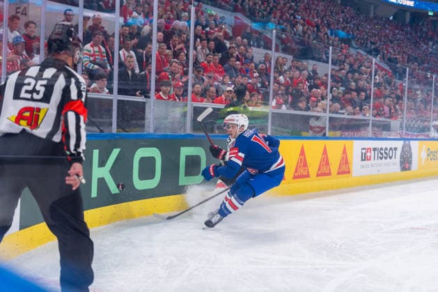 15 05 2026, Zurich, Swiss Life Arena, Ice hockey, Eishockey World Championships: USA - Switzerland, 10 James Hagens (United States) Zurich Swiss Life Arena Zurich Switzerland Copyright: xJustPictures.ch StefanxEmchx jp-de-StEm-DSC0050420260515