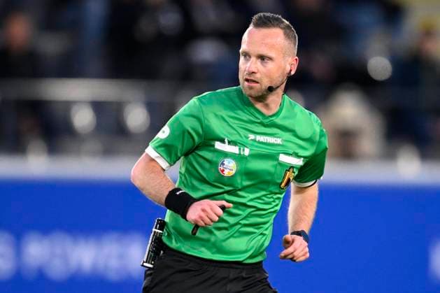 OH Leuven v Royal Antwerp FC - Jupiler Pro League Europe Play-Off LEUVEN, BELGIUM - MAY 15 : Referee Lettelier Antony during the Jupiler Pro League Europe Play-Off match between OH Leuven and Royal Antwerp FC on May 15, 2026 in Leuven, Belgium, 15 05 2026 Leuven Belgium  Copyright: xTomasxSiskx