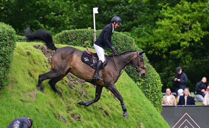 GER; Al Shira aa Deutsches Spring- & Dressur Derby Hamburg 15.05.2026, GER; Al Shira aa Deutsches Spring- & Dressur Derby Hamburg, Preis der Dreame.de - CSI4* Al Shira aa Derby Tour: 2. Qualifikation zum Deutsches Spring-Derby im Bild Guy Williams (GBR) auf BH Gringos Legacy am Wall