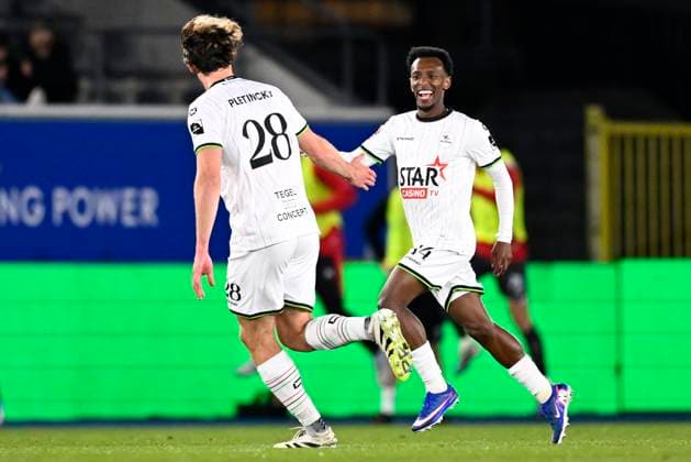 OH Leuven v Royal Antwerp FC - Jupiler Pro League Europe Play-Off LEUVEN, BELGIUM - MAY 15 : Teklab Henok forward of OH Leuven celebrates after scoring a goal to make it 3-0 during the Jupiler Pro League Europe Play-Off match between OH Leuven and Royal Antwerp FC on May 15, 2026 in Leuven, Belgium, 15 05 2026 Leuven Belgium  Copyright: xTomasxSiskx