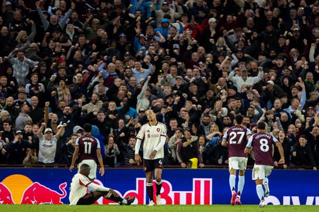 Football - FA Premier League - Aston Villa FC v Liverpool FC BIRMINGHAM, ENGLAND - Friday, May 15, 2026: Liverpool s captain Virgil van Dijk reacts as Aston Villa s Ollie Watkins celebrates after scoring his side s second goal during the FA Premier League match between Aston Villa FC and Liverpool FC at Villa Park. (Photo by David Rawcliffe Propaganda) BIRMINGHAM Villa Park WEST MIDLANDS ENGLAND  Copyright: xDavidxRawcliffex P2026-05-15-Aston Villa_Liverpool-67