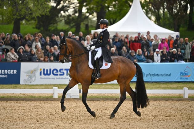 Jessica VON BREDOW WERNDL auf Times Kismet, Aktion,Dressur,Dressurreiten. Pferd International 2026 am 15.05.2026 in Muenchen-Riem,Olympia Reitanlage. Â
