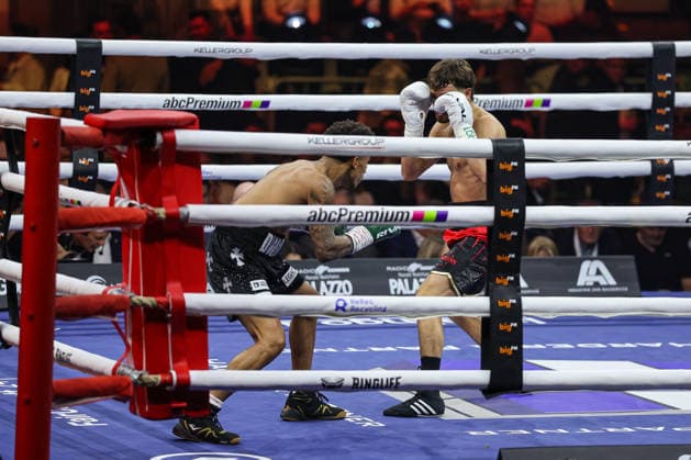 Devrim Gökduman vs. Franklyn Dwomoh beim Ringside Series 2026 - Night of Heavyweights am 15.05.26 in SAP Arena, Mannheim xamx Foto: Alfio Marino