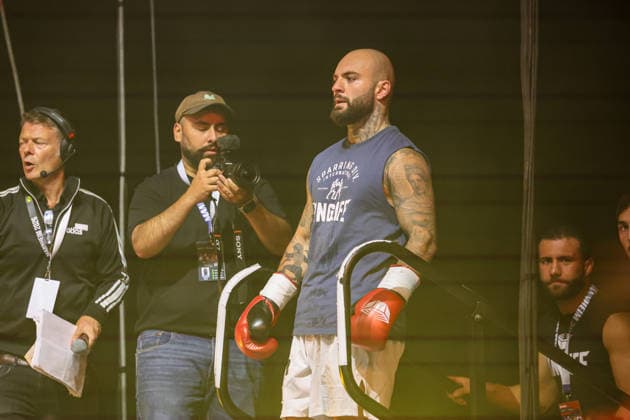 Edmon Ringlife beim Einlaufen Edmon RInglife Avagyan vs. Patrick Fiala beim Ringside Series 2026 - Night of Heavyweights am 15.05.26 in SAP Arena, Mannheim xamx Foto: Alfio Marino