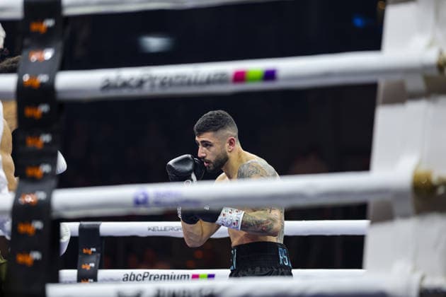 Elija Ülküseven im Fokus beim Ringside Series 2026 - Night of Heavyweights am 15.05.26 in SAP Arena, Mannheim xamx Foto: Alfio Marino