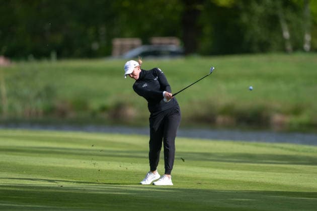 Amundi German Masters - Seond Round Laura Beveridge of Scotland plays from the fairway on the 18th hole during the second round of the Amundi German Masters at Green Eagle Golf Courses in Hamburg, Germany, on May 15, 2026. Hamburg Germany  Copyright: xAndyxAstfalckx originalFilename:astfalck-amundige260515_nprHL.jpg