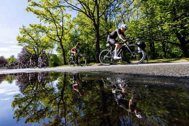 15.05.2026, GER, Rennrad, Maenner Frauen Junioren, Saison 2025, 26.TMP Jugentour Kleine Friedensfahrt, 1.Etappe Rundstreckenrennen Residenzstadt Gotha Lennard LANG (SKULL Racing Team MTB ...) An 3 Wettkampftagen vom 15.05-17.05.2026 gingen knapp 350 Athleten aus 7 Ländern in den Kategorien Jedermann, Anfaenger, U15m, U17w und U17m bei der 25. Auflage der TMP Jugentour Kleine Friedensfahrt 2025 an den Start. Neben dem Einzelzeitfahren sind 3 weitere Etappen im Gothaer Landkreis zu absolvieren, organisiert vom RSC Waltershausen-Gotha e.V.. Etappe 1 erfolgte als Rundstrecke in Gotha wobei die U15m 16,8km, die U17w 25,2km und die U17m 31,5km absolvieren mussten 99867 Gotha Schloss Friedenstein Historisc Thüringen Deutschland