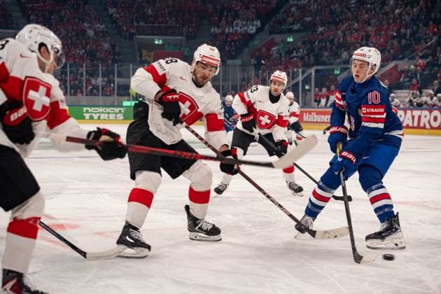 ZURICH, ZURICH - MAY 15: Timo Meier and Nico Hischier of Switzerland battle with James Hagens of USA during the 2026 IIHF World Championship, WM, Weltmeisterschaft Group A match between Switzerland and USA at Swiss Life Arena on May 15, 2026 in Zurich, Zurich, Switzerland. Copyright: xLivioxBaeriswylx xSPPx Sportspressphoto_SPR147401