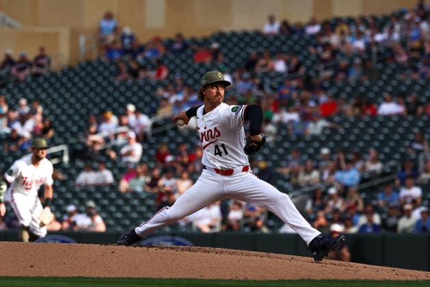 May 15th, 2026: Minnesota Twins starting pitcher Joe Ryan (41) pitches in the first inning during a MLB, Baseball Herren, USA Baseball game between the Milwaukee Brewers and the Minnesota Twins at Target Field in Minneapolis, Minnesota. CSM Minneapolis USA - ZUMAc04_ 20260515_zma_c04_023 Copyright: xStevenxGarciax