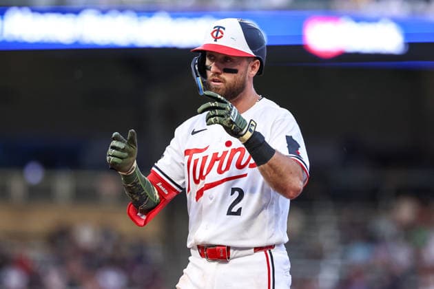 May 15th, 2026: Minnesota Twins first baseman Kody Clemens (2) celebrates a single in the seventh inning during a MLB, Baseball Herren, USA Baseball game between the Milwaukee Brewers and the Minnesota Twins at Target Field in Minneapolis, Minnesota. CSM MLB 2026: Brewers Vs Twins MAY 15  - ZUMAc04_ 20260515_zma_c04_044 Copyright: xStevenxGarciax
