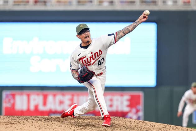 May 15th, 2026: Minnesota Twins pitcher Anthony Banda (43) pitches in the eighth inning during a MLB, Baseball Herren, USA Baseball game between the Milwaukee Brewers and the Minnesota Twins at Target Field in Minneapolis, Minnesota. CSM MLB 2026: Brewers Vs Twins MAY 15  - ZUMAc04_ 20260515_zma_c04_055 Copyright: xStevenxGarciax