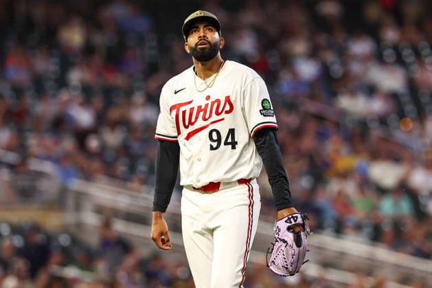 May 15th, 2026: Minnesota Twins pitcher Yoendrys GoÂ³mez (94) looks on in the ninth inning during a MLB, Baseball Herren, USA Baseball game between the Milwaukee Brewers and the Minnesota Twins at Target Field in Minneapolis, Minnesota. CSM Minneapolis USA - ZUMAc04_ 20260515_zma_c04_054 Copyright: xStevenxGarciax
