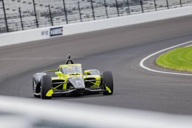 May 15, 2026, Speedway, Indiana, USA: WILL POWER, driver of the No. 26 Honda for Andretti Global, drives out of Turn 1 during Fast Friday of the 110th Indianapolis 500 at Indianapolis Motor Speedway. Speedway USA - ZUMAw173 20260515_zsp_w173_012 Copyright: xLukexWelshx
