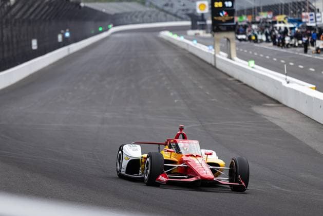 May 15, 2026, Speedway, Indiana, USA: JOSEF NEWGARDEN, driver of the No. 2 Chevrolet for Team Penske, drives into Turn 1 during Fast Friday of the 110th Indianapolis 500 at Indianapolis Motor Speedway. IndyCar, Indy Car, IRL, USA 2026: Indy 500 Fast Friday Practice  - ZUMAw173 20260515_zsp_w173_031 Copyright: xLukexWelshx
