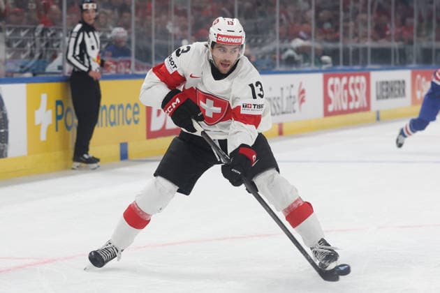 WM 2026 USA - SUI Nico Hischier (Schweiz) 15.05.2026 Swiss Life Arena Zuerich , SCHWEIZ, Herren IIHF Eishockey World Championship, WM, Weltmeisterschaft Zurich 2026 Gruppe USA - Schweiz Nico Hischier (Schweiz)